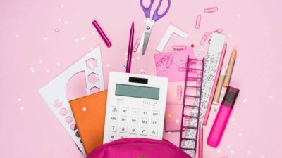 В Казахстане торгующие канцтоварами не продают тетради тем, кто закупил меньше чем на 8 тысяч тенге