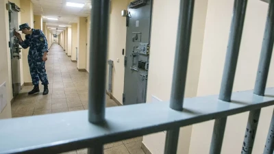Жителя Алматы приговорили к 10 годам заключения за изготовление и сбыт наркотиков