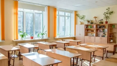 Директор школы в Астане не вела уроки и получала за них плату. Управление образования проведёт проверку