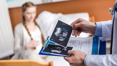 В Жамбылской области руководство школы-интерната отправило на аборт 12-летнюю школьницу без ведома родителей