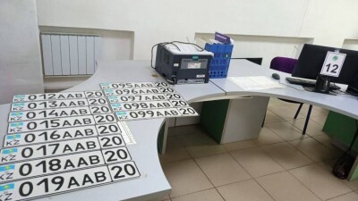 В спецЦОНе Жезказгана начали выдавать госномера с кодом области Улытау