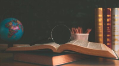 Учитель из Астаны через суд добился права на повышение квалификационной категории