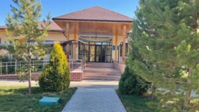 Детский реабилитационный центр открыли в бывшей резиденции акима Бозумбаева