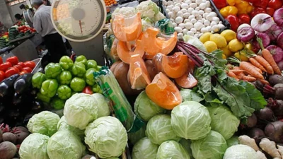 Лук, картофель и капуста незначительно подешевели в Казахстане