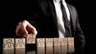 Начало года на рынке труда: кого ищут работодатели и сколько готовы платить