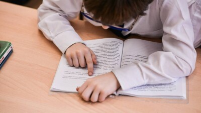 Казахстанские школьники значительно отстают по читательской грамотности от сверстников из других развитых стран