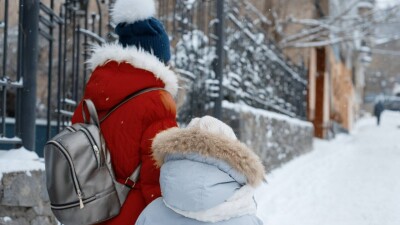 В Астане отменили очные занятия со второй смены для большинства школьников