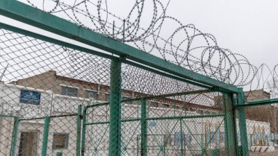 Сотрудник колонии сбил своего коллегу в СКО