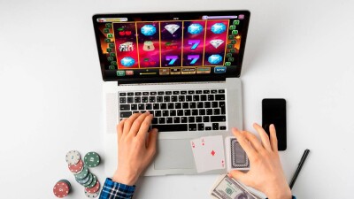 Незаконную деятельность онлайн-казино 1Win расследуют в Казахстане