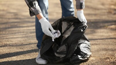 Жителей Астаны приглашают на субботник ко Дню Республики