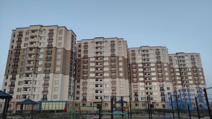 Внеплановую проверку начали в отношении застройщика микрорайона в Шымкенте