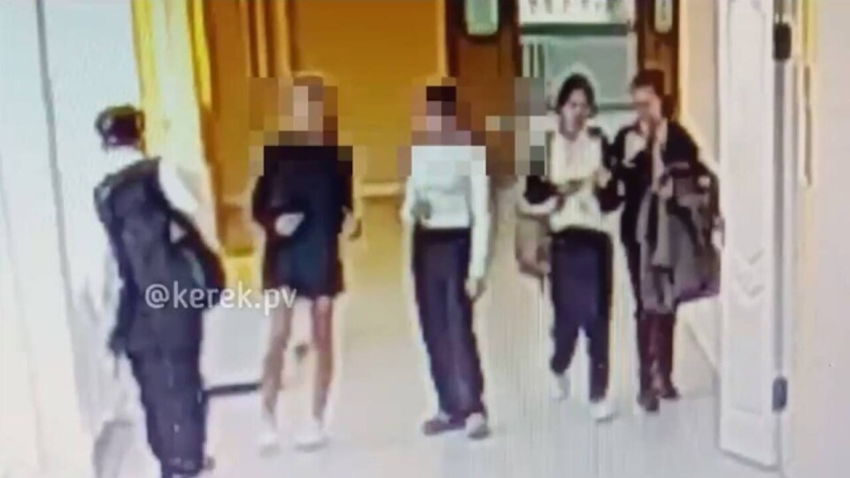 Сын акима ударил девочку в школе и сломал ей нос: инцидент прокомментировали в Минпросвещения