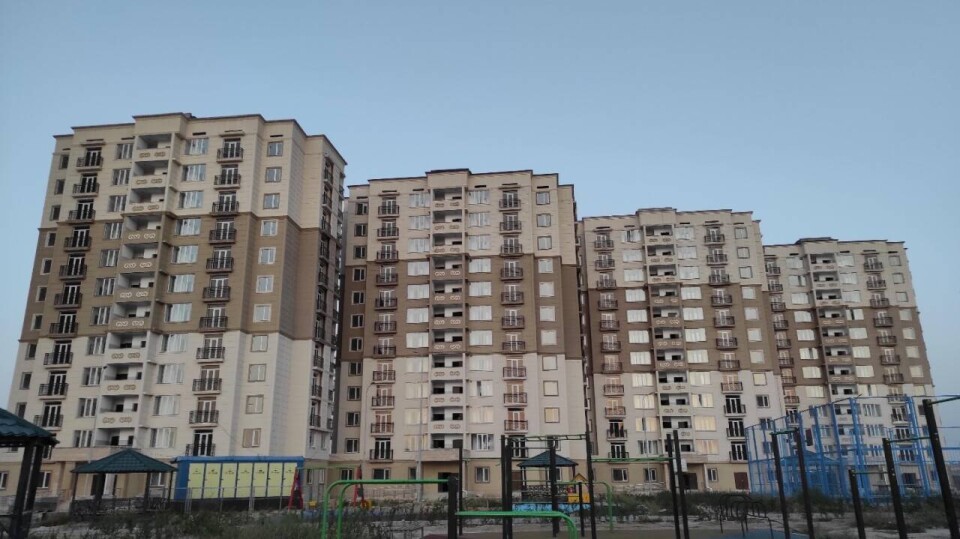 Внеплановую проверку начали в отношении застройщика микрорайона в Шымкенте