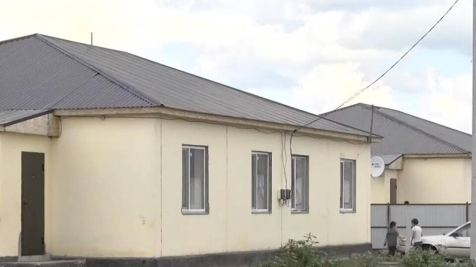 Дома, построенные для многодетных семей в Павлодарской области, пришли в негодность за год