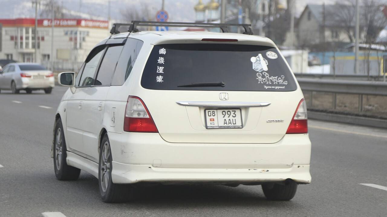 Скляр ответил на предложение легализовать автомобили, ввезённые в Казахстан после 1 сентября 2022 года