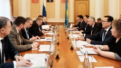 Меньше ограничений в торговле: о чём договорились Казахстан и Россия
