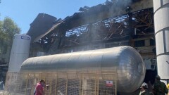 Один человек погиб и пятеро ранены при пожаре на предприятии в Алматинской области