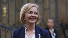 Лиз Трасс объявила об отставке с поста премьер-министра Великобритании