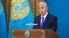 Президент взял под личный контроль строительство дорог в Атырауской области