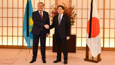 Похороны и переговоры: зачем глава МИД Казахстана приехал в Японию