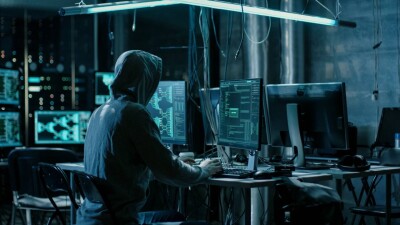 Обошли защиту и не оставили следов. Китайские хакеры совершили мощную кибератаку по США