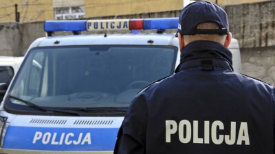 Глава польской полиции попал в больницу из-за взорвавшегося подарка из Украины