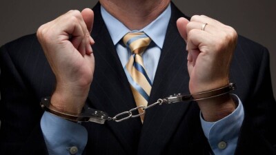 Трём сотрудникам центра "Нұрлы Жүрек" дали крупные сроки за хищение бюджетных денег