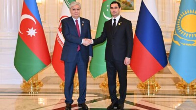 Касым-Жомарт Токаев встретился с президентом Туркменистана Сердаром Бердымухамедовым