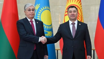 Касым-Жомарт Токаев прибыл в Бишкек с рабочим визитом