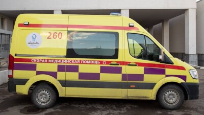 В Караганде "скорой" четыре дня запрещали ездить на красный свет и по встречке
