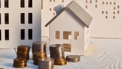 "Сдаём квартиру только россиянам": наплыв мигрантов из РФ на 40% увеличил цены на аренду жилья