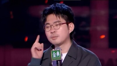 Китайский стендапер пошутил об армии КНР. Эта шутка стоила ему карьеры и штрафа в 2 млн долларов