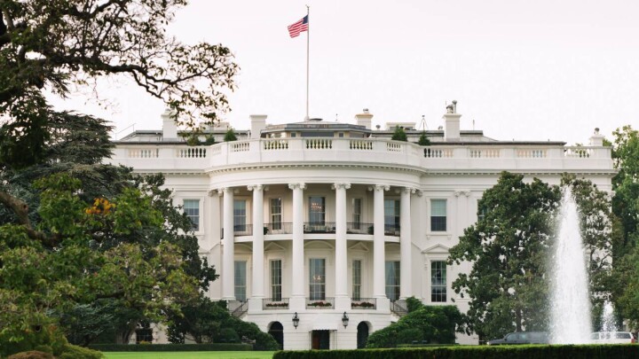 Белый дом: Сбитые в небе над США неопознанные объекты, вероятно, были безвредными