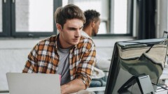 Почему казахстанские компании не спешат нанимать российских IT-специалистов