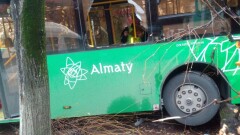 ДТП с автобусами в Алматы: один из водителей потерял память