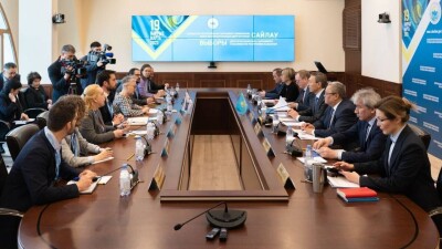 На выборах в мажилис расширят возможности для работы журналистов на избирательных участках