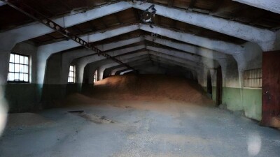 Воры в СКО похитили 10 тонн пшеницы, но у них сломался КамАЗ
