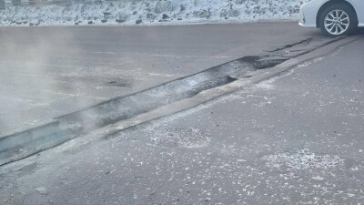 Трещина на "горбатом" мосту в Астане: движение по левой стороне перекроют с 13 января