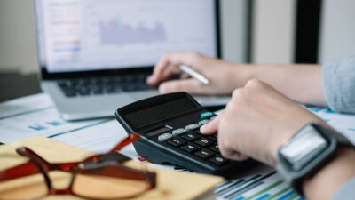Дополнительные траты и повышение цен: почему казахстанский бизнес против СНТ