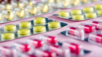 В Узбекистане приостановили продажу препарата от ОРВИ, Минздрав начал проверку