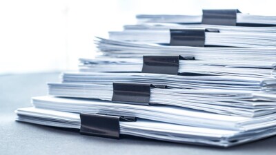 В Павлодаре юрист скачал из интернета чужое решение суда, изменил в нём данные и отправил клиентке