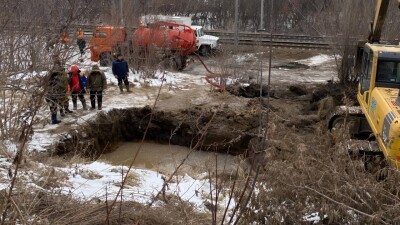 Жители Петропавловска в третий раз остались без воды из-за прорыва трубы