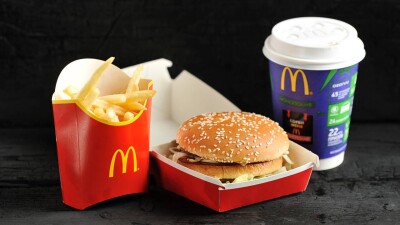 Смаилов об уходе McDonald’s из Казахстана: Польза от фастфуда незначительная