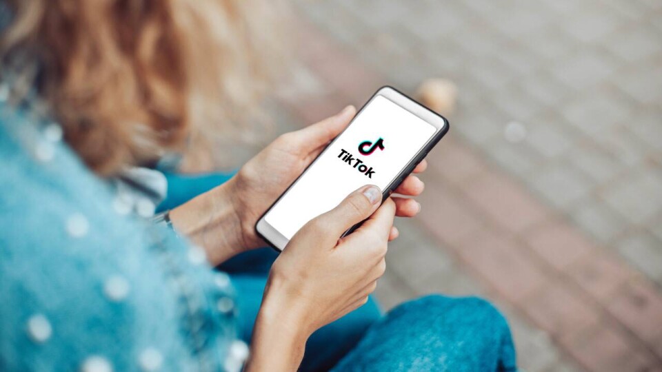 Мужчина в TikTok предлагал алматинцам за деньги оформить водительское удостоверение