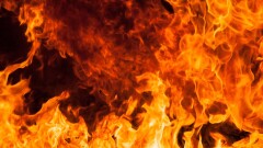В пятиэтажном доме Караганды произошёл пожар. Погиб пожилой мужчина