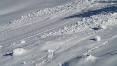 Четыре человека погибли от схода лавины на трассе в Таджикистане
