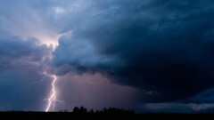 Прогноз погоды на 17 июня: гроза ожидается в восьми областях Казахстана