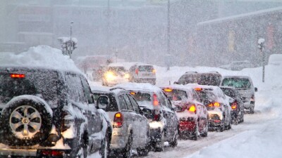 В восьми областях Казахстана ограничили движение автотранспорта