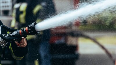 В Темиртау произошёл пожар в многоэтажке. Два человека погибли, ещё восемь эвакуировали