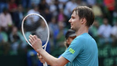 Александр Бублик укрепил позиции Казахстана в плей-оффе "Кубка Дэвиса"